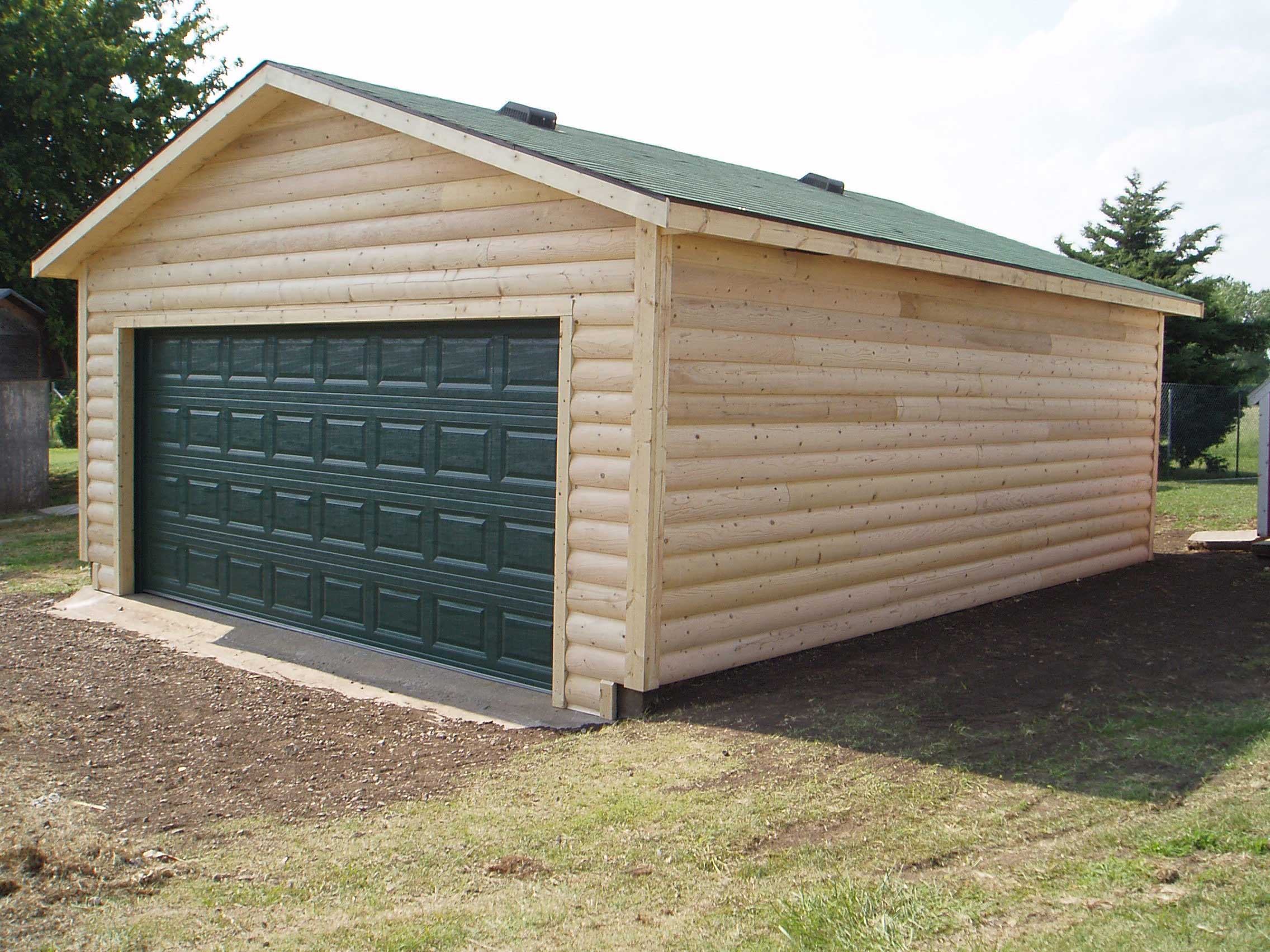 4-Log-sided-Garage-20x24x8-10187 - Kansas Outdoor Structures